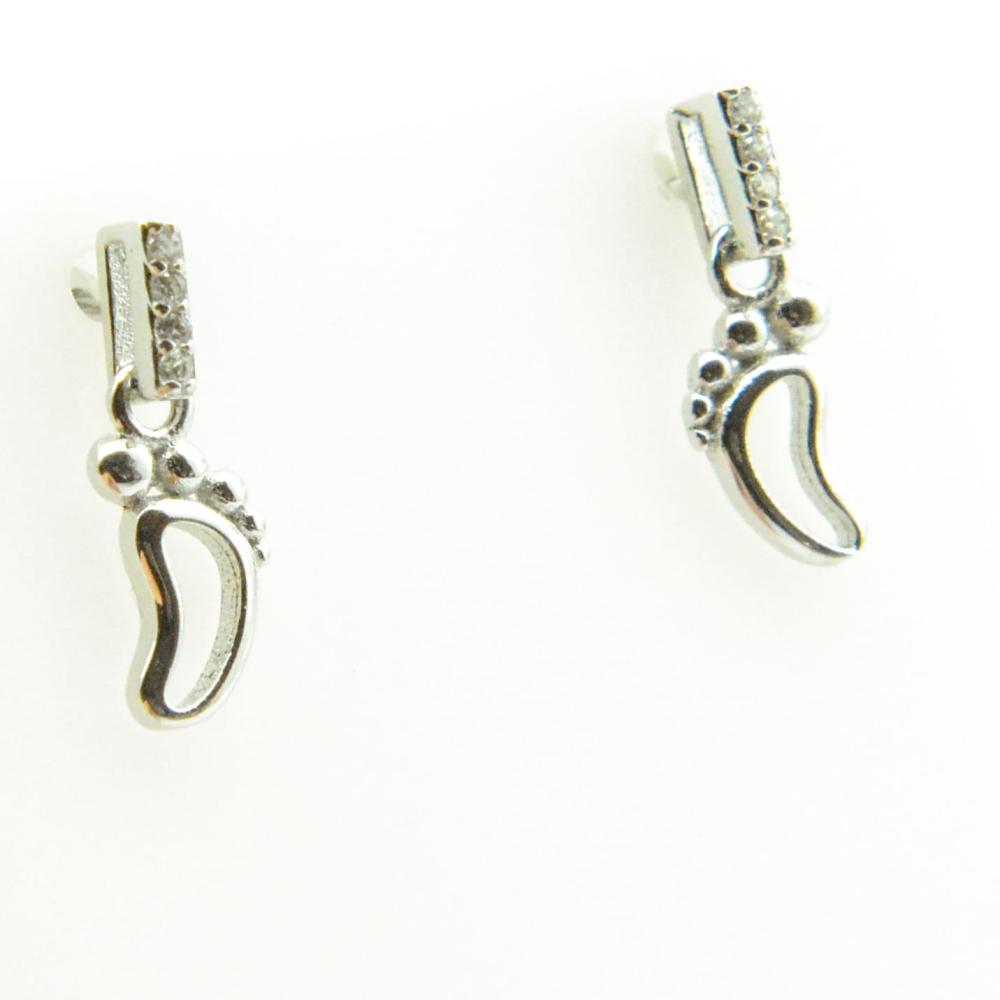 Kolczyki srebrne wiszące stópki z białymi cyrkoniami idealny prezent dla mamy na sztyfcie SK1931