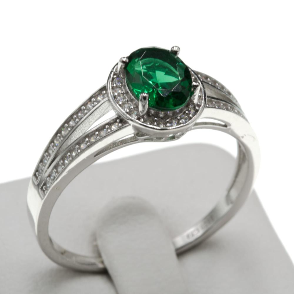 Pierścionek srebrny z zielonym oczkiem i białymi cyrkoniami SP14122