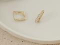 Kolczyki złote 585 14 karat angielskie zapięcie pałeczki z cyrkoniami ZK18009.2.jpg
