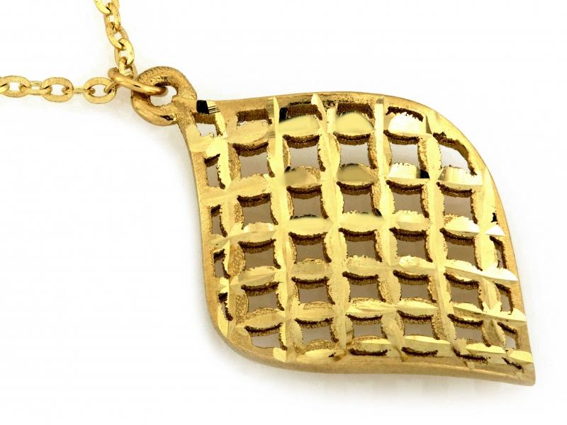 Naszyjnik złoty z ażurowym diamentowanym elementem ZN18151